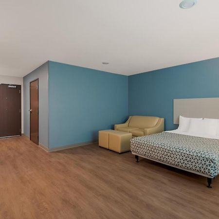 Woodspring Suites Bellflower - Los Angeles Exterior photo