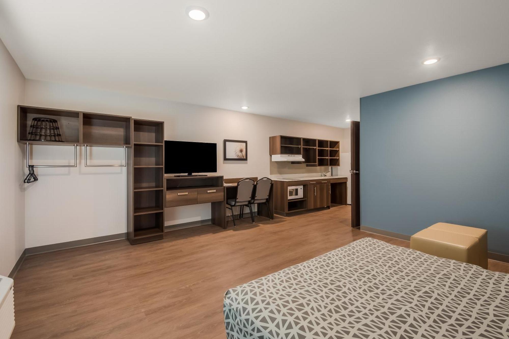 Woodspring Suites Bellflower - Los Angeles Exterior photo